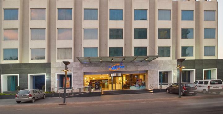 Hotel Platinum Райкот Екстериор снимка