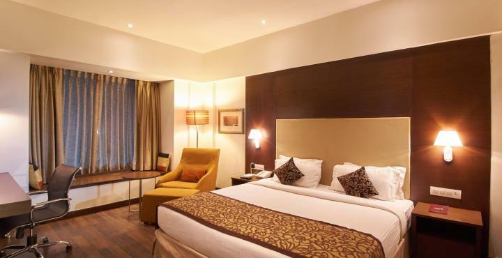 Hotel Platinum Райкот Екстериор снимка
